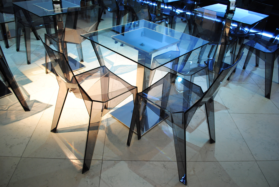 chaises design Café Glacier